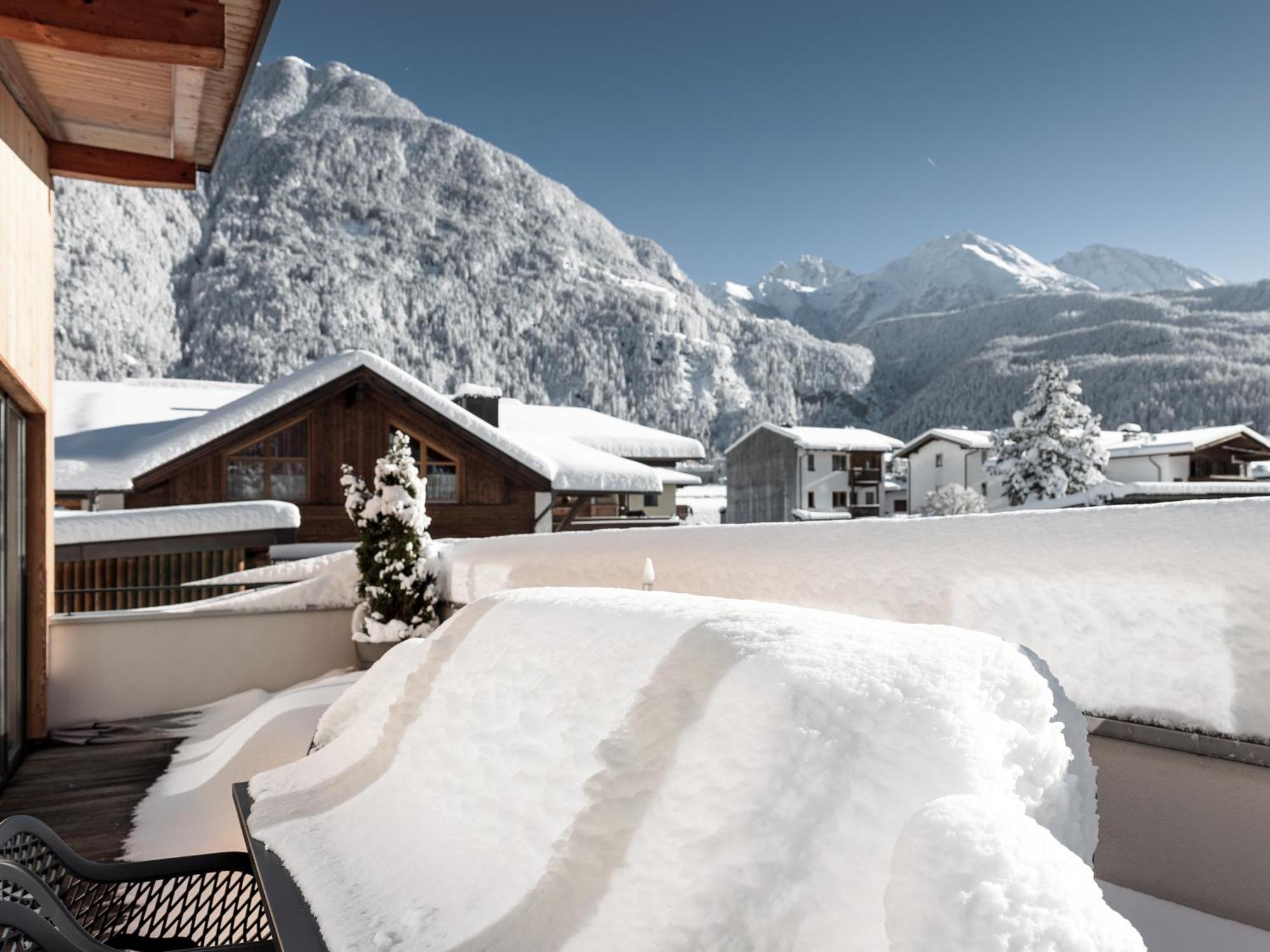 ウムハウゼンMyalps Oetztal Inklusive Wellnessアパートメント エクステリア 写真