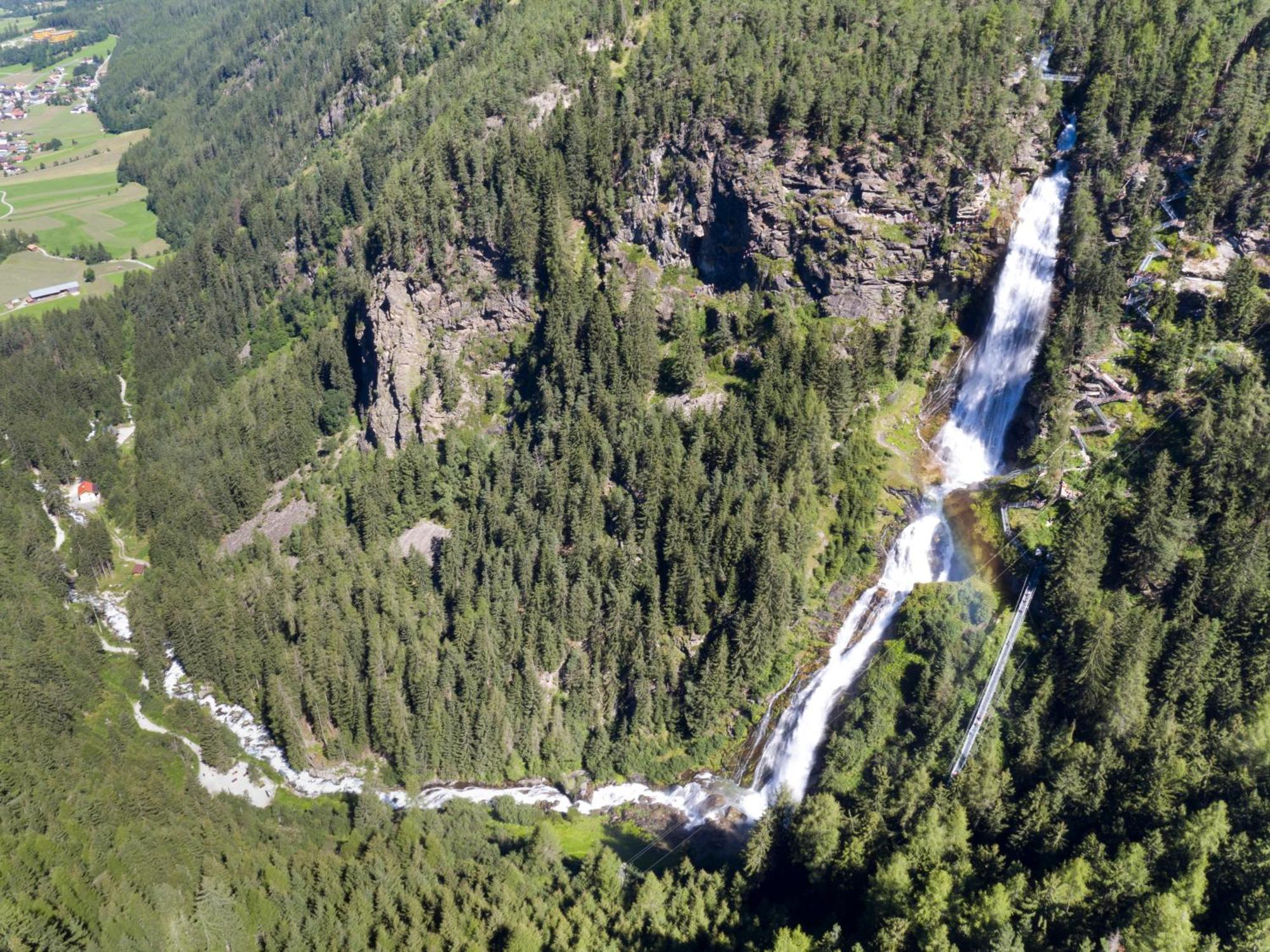 ウムハウゼンMyalps Oetztal Inklusive Wellnessアパートメント エクステリア 写真