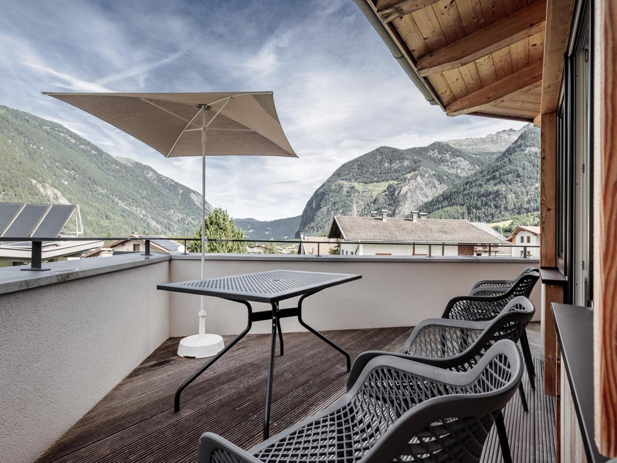 ウムハウゼンMyalps Oetztal Inklusive Wellnessアパートメント エクステリア 写真